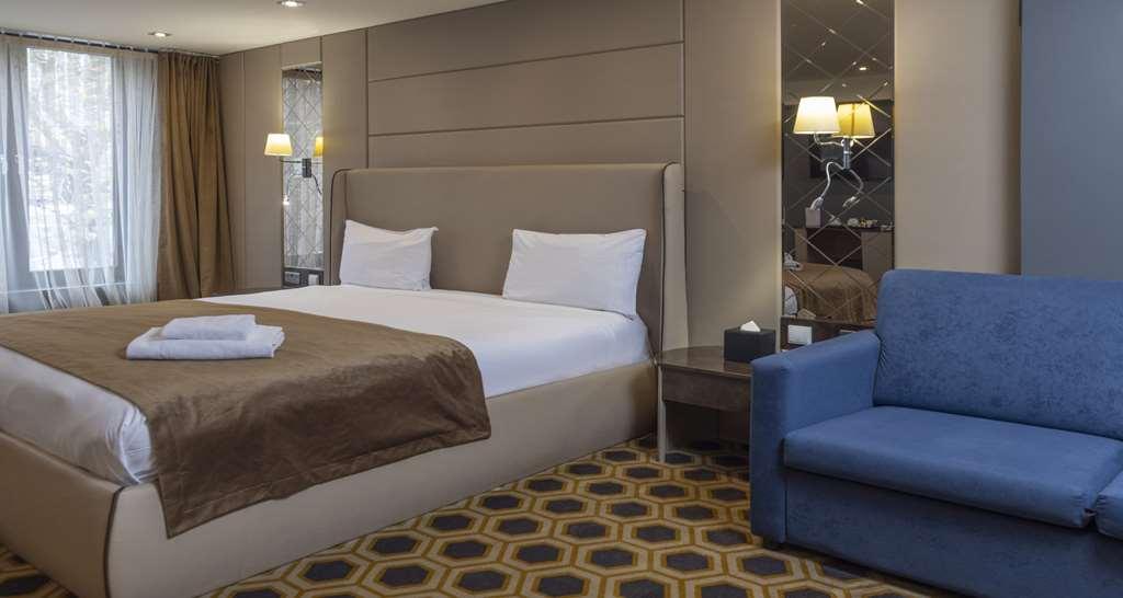 Putney Hotel; Bw Signature Collection Hotel Londres
